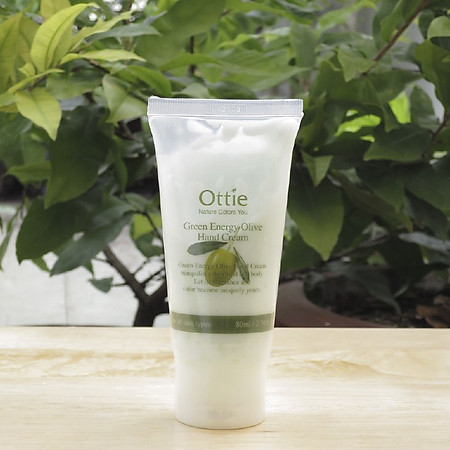 Kem Dưỡng Da Tay Cao Cấp Hương Thiên Nhiên Ottie Green Energy Olive Hand Cream - 1601 (80ml)
