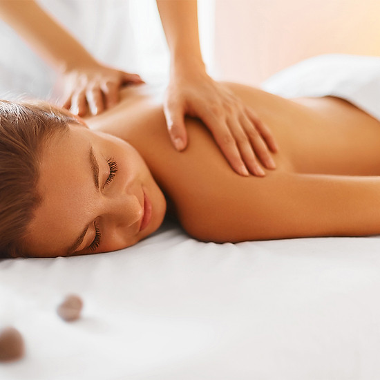 Paradise Beauty & Spa - Massage Thư Giãn Đá Nóng 60 Phút