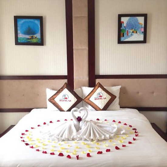 Phòng Luxury giường đôi tại Hoàng Sa Hotel 03
