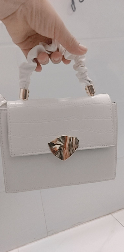 Túi Xách Nữ Đeo Chéo M0701 Khóa Lá Cực Xinh