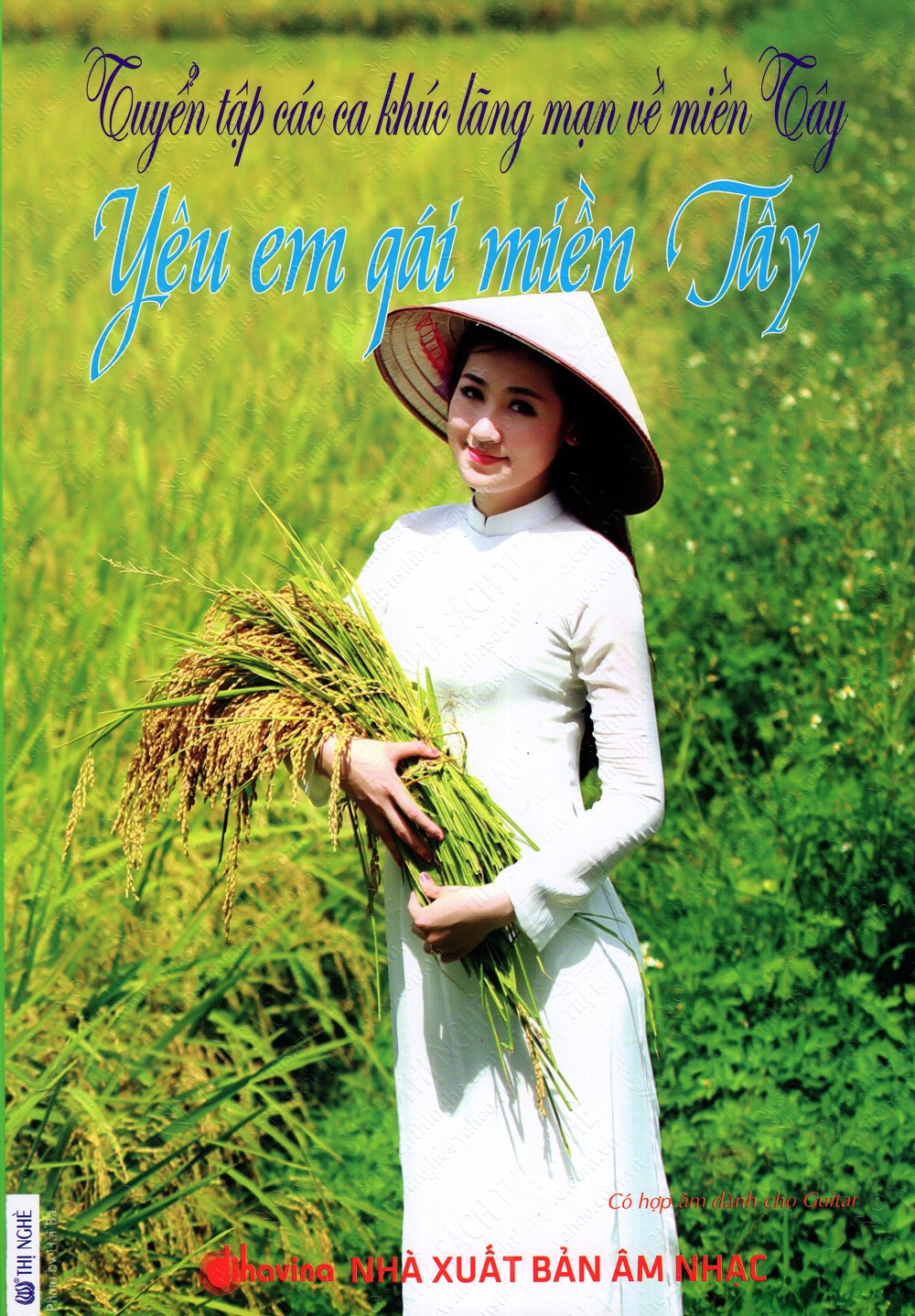 Bìa sách Tuyển Tập Các Ca Khúc Lãng Mạn Về Miền Tây - Yêu Em Gái Miền Tây (Kèm CD)