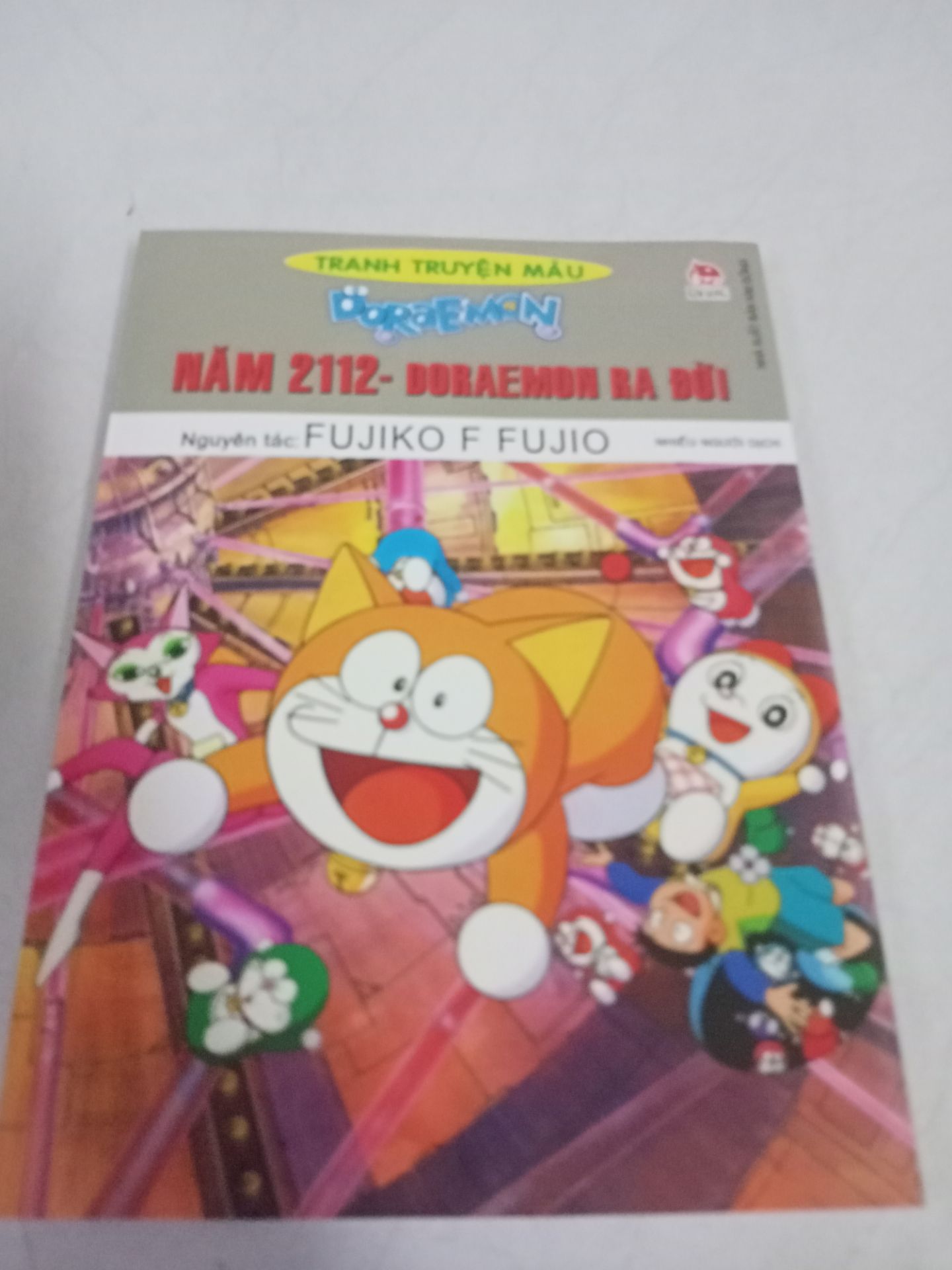 Doraemon Tranh Truyện Màu - Năm 2112 Doraemon Ra Đời