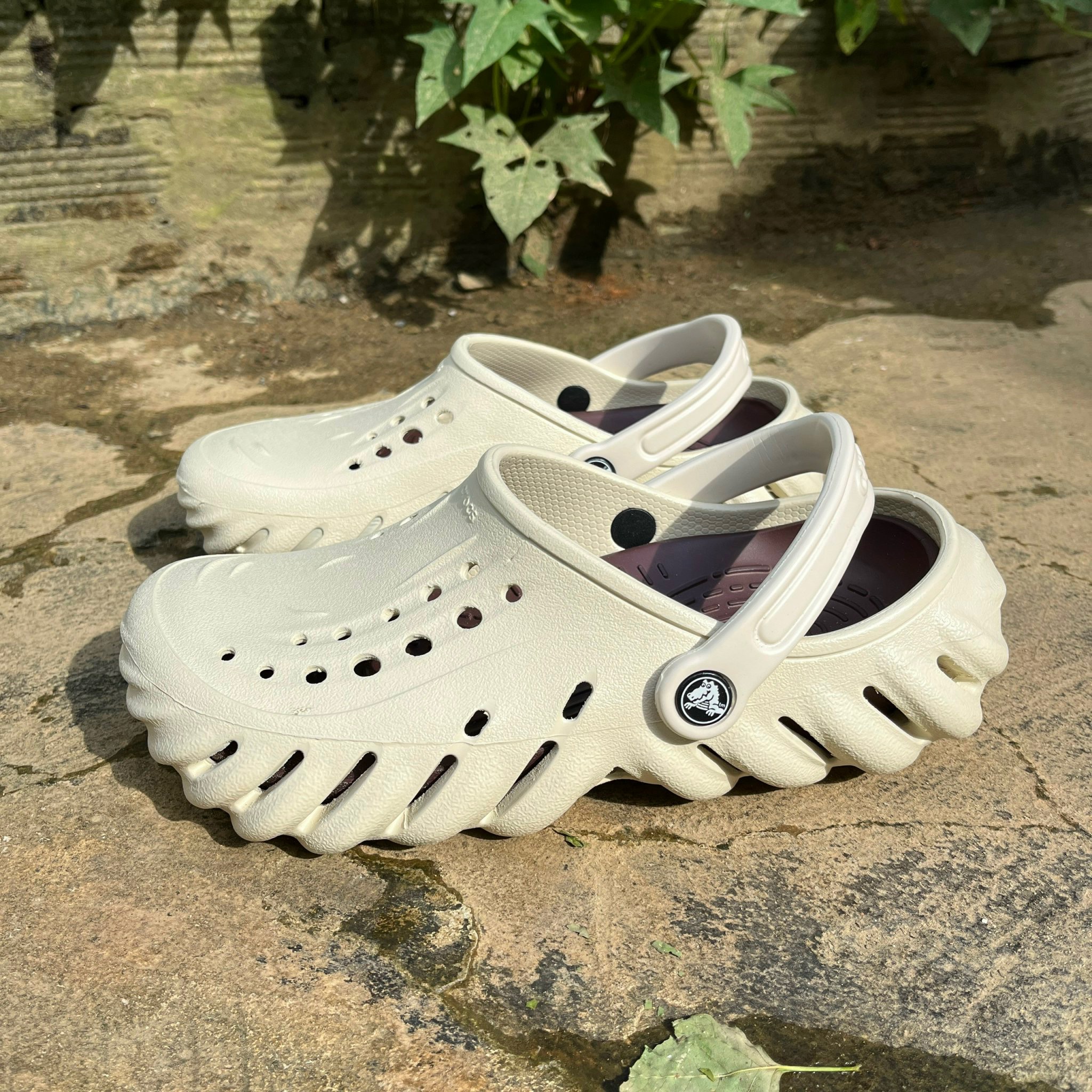 lamenne CROCS