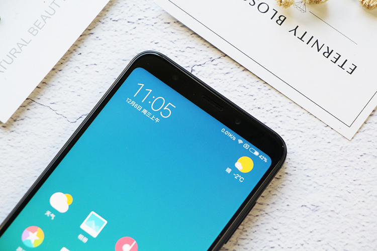 Điện Thoại Xiaomi Redmi 5 Plus (32GB/3GB) - Hàng Chính Hãng DGW