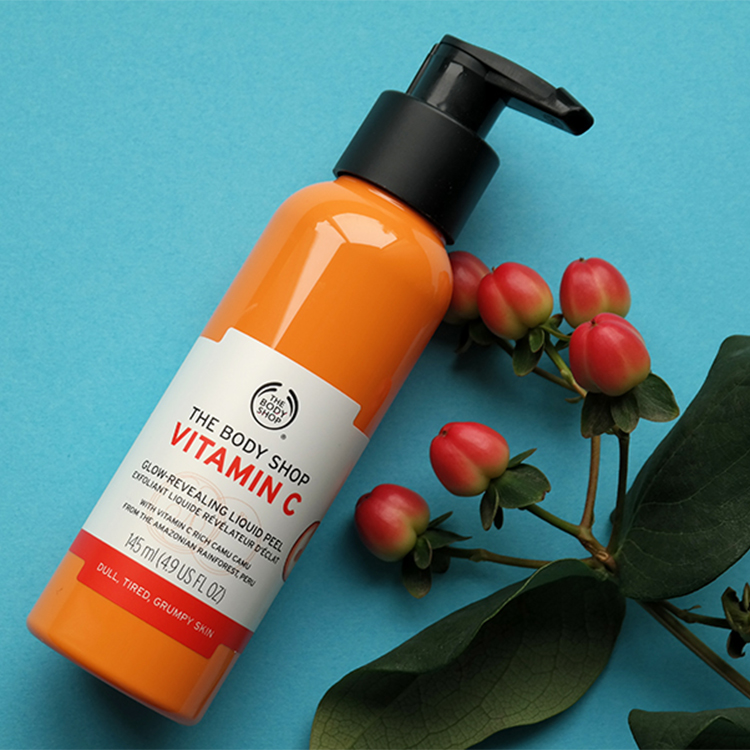 Tẩy Tế Bào Chết Dạng Kì The Body Shop Vitamin C (145ml)