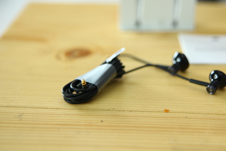 Tai Nghe Nhét Tai Xiaomi Dual Driver- Hàng Nhập Khẩu