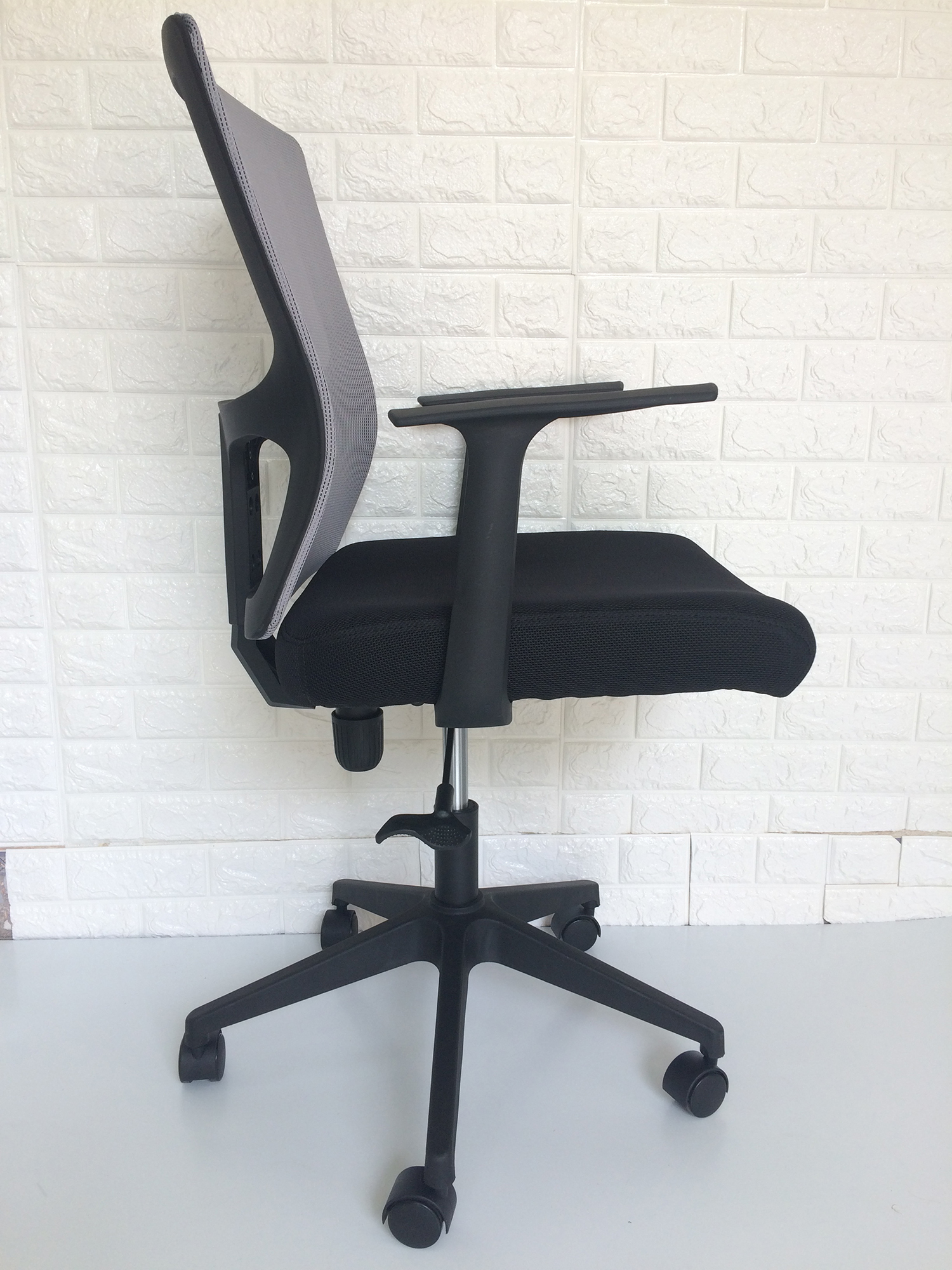 Ghế văn phòng - ghế làm việc chân xoay Best Office BOX218 