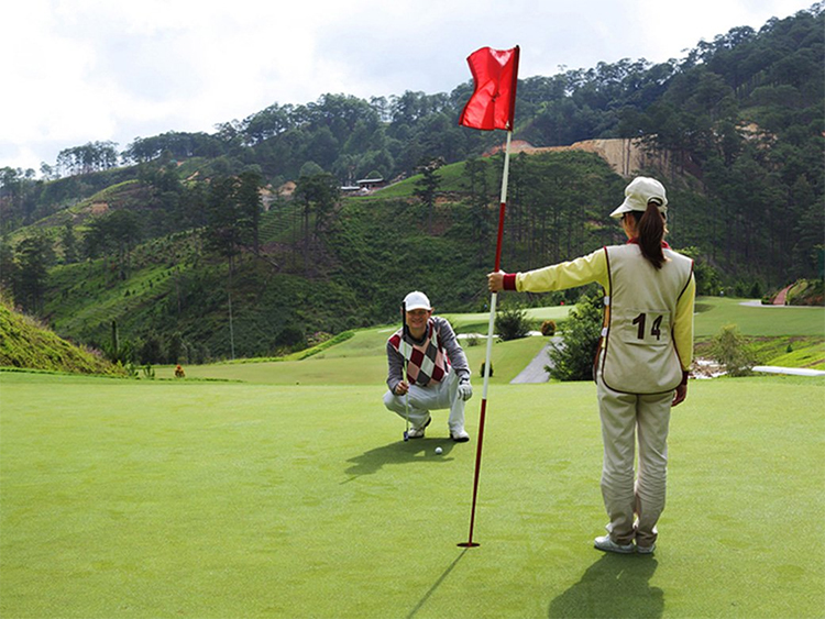 SAM Tuyền Lâm Golf Club 4* Đà Lạt - Giá Đặc Biệt, Buffet Sáng, Hồ Bơi, Xe Đưa Đón