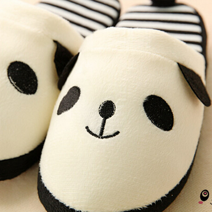 Dép mang trong nhà gấu Panda