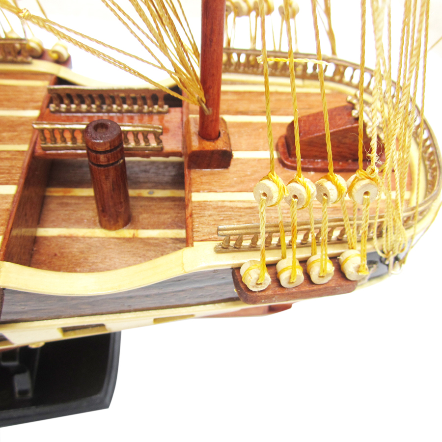 Mô hình thuyền gỗ