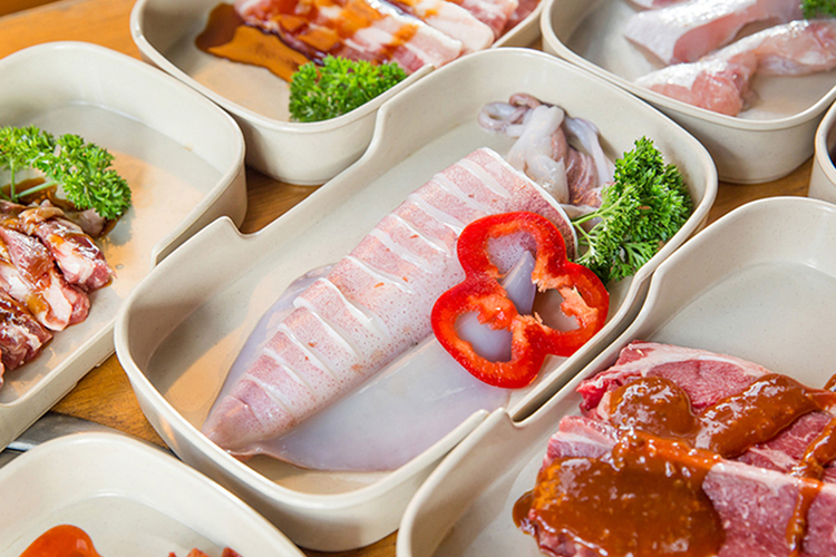 Buffet Nướng & Lẩu, Bia Tươi / Nước Ngọt Không Giới Hạn Tại Sườn Cọng BBQ