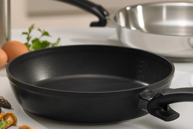 Chảo Chống Dính Fissler Alux Cao Cấp Loại (24cm) - Phân Phối Chính Hãng