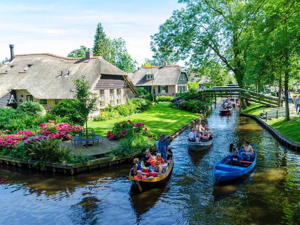 Tour Châu Âu 9N8Đ Từ HCM: Pháp - Luxembourg - Đức - Bỉ - Hà Lan, Tháng 10, 11, 12