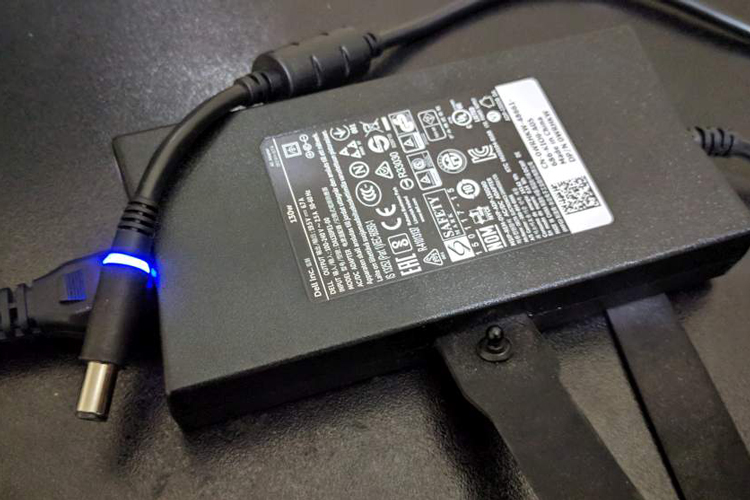 Adapter Laptop Các Dòng Thông Dụng