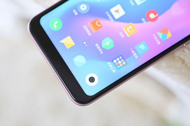 Bộ Điện Thoại Xiaomi Redmi 6 Pro (32GB/3GB) + Dán Cường Lực 5D Full Màn + Ốp Lưng - Hàng Nhập Khẩu
