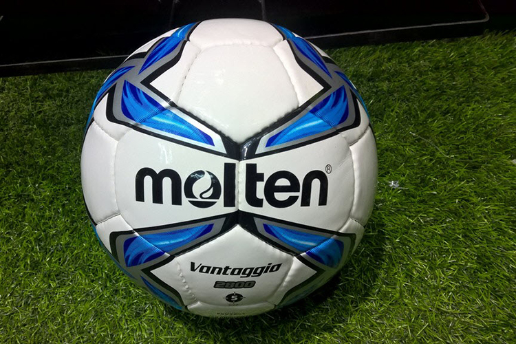 Bóng Đá Molten F5V2800 Số 5