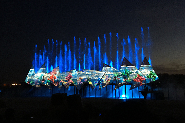 Vé Nhạc Nước Singapore Wings Of Time - Suất 19H40