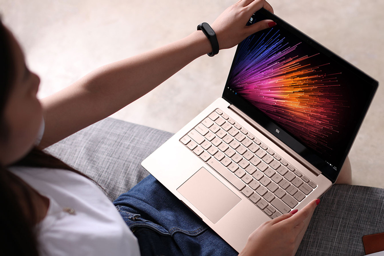 Laptop Xiaomi Mi Notebook Air JYU4017CN Core i5-7200U/Win10 (13.3 inch) - Hàng Chính Hãng (Gold)