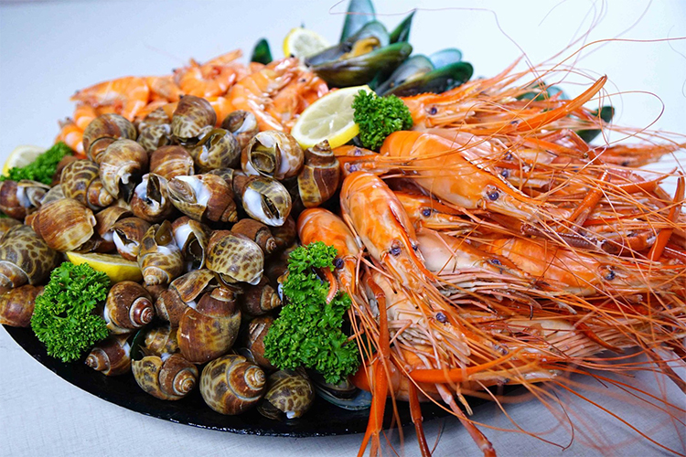 Vé Buffet Trưa Hải Sản Ở Baiyoke Sky Bangkok, Thái Lan