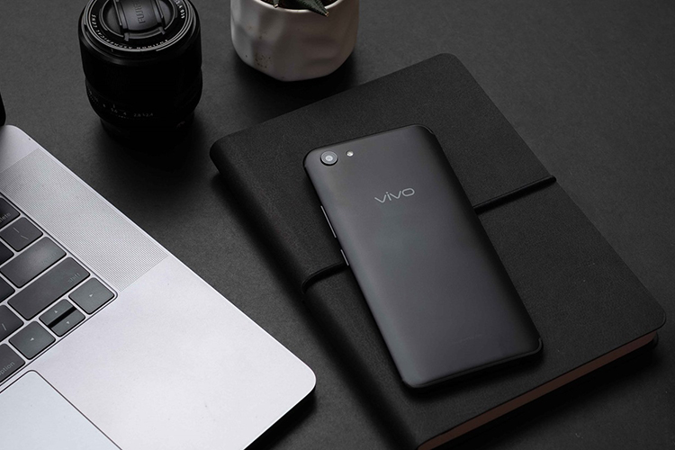 Điện Thoại Vivo Y81 - Hàng Chính Hãng