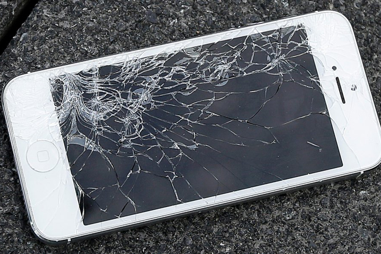 Dịch Vụ Thay Màn Hình iPhone 7