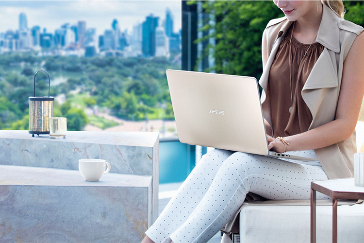 Laptop Asus VivoBook S14 S410UN-EB210T Core i5-8250U/Win10 (14 inch) - Hàng Chính Hãng (Gold)