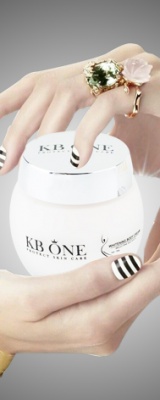 Kem Dưỡng Trắng Da Toàn Thân KB One Body 100g (Ban Ngày)