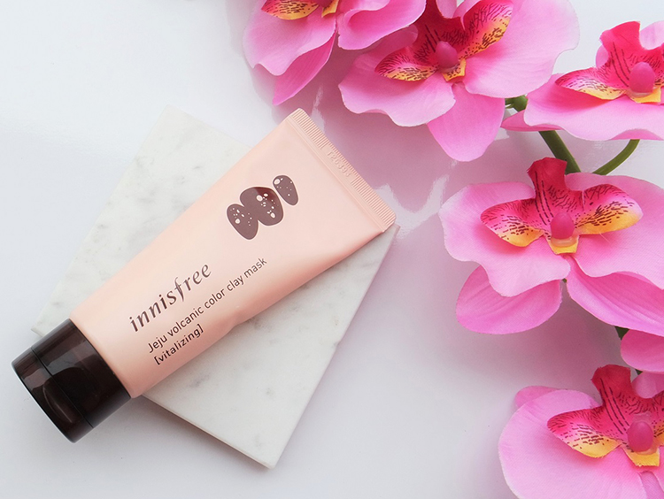 Mặt Nạ Rửa Đất Sét Tái Tạo Da Từ Đá Núi Lửa Đảo Jeju Innisfree Volcanic Color Clay Mask (Pink) (70ml)