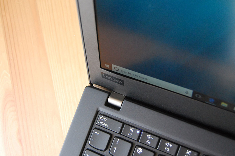 Laptop Lenovo ThinkPad X280 20KFS01B00 Core i7-8550U/Free Dos (12.5 inch) - Black - Hàng Chính Hãng