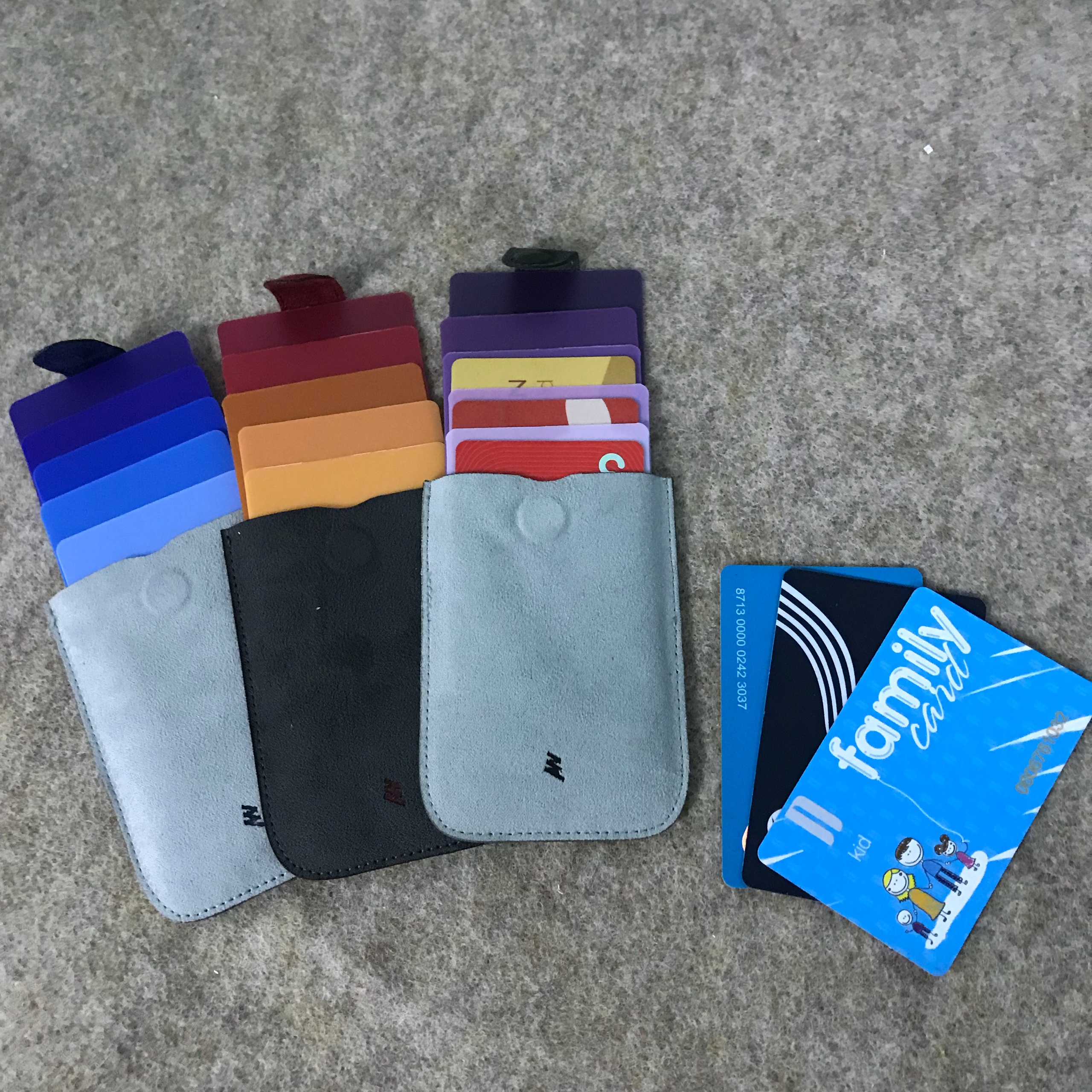 Ví Đựng Thẻ DAX Allocacoc Màu Tím