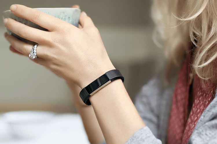 Vòng Theo Dõi Sức Khỏe Fitbit Alta HR - Hàng Chính Hãng