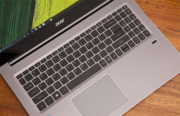 Laptop Acer Swift 3 SF314-52-39CV NX.GNUSV.007 Core i3-7130U/Win10 (14 inch) - Silver - Hàng Chính Hãng