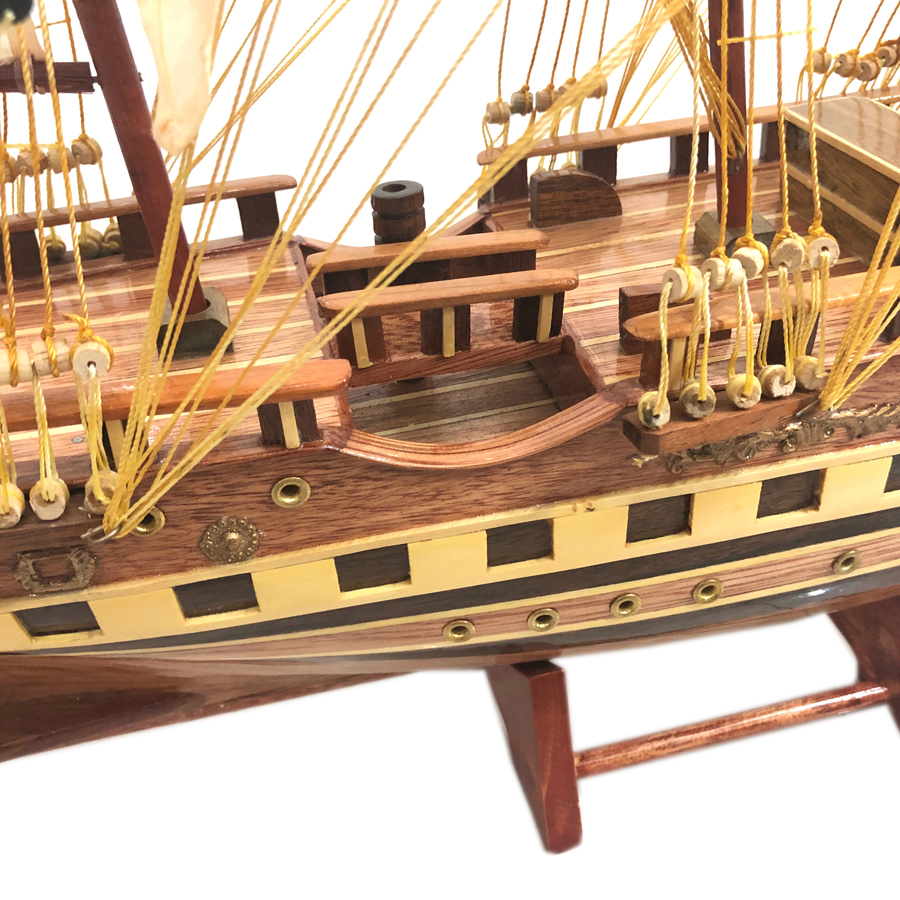 Mô hình thuyền gỗ