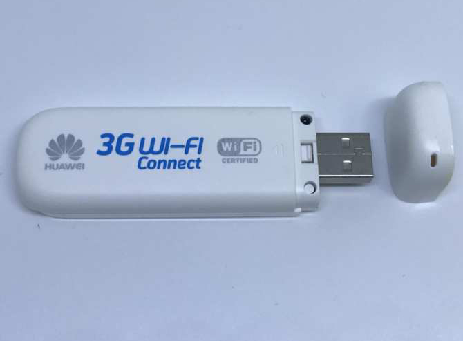 Thiết Bị Phát Wifi Huawei E8231 USB 3G - Tặng Kèm Sim Mobifone 2GB/Ngày - Hàng Chính Hãng