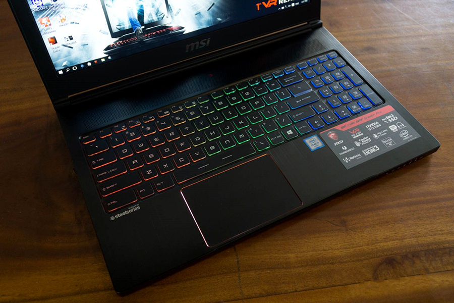 Laptop MSI GS63 Stealth 7RD-226XVN Core i7-7700HQ/Dos (15.6 inch) - Đen - Hàng Chính Hãng