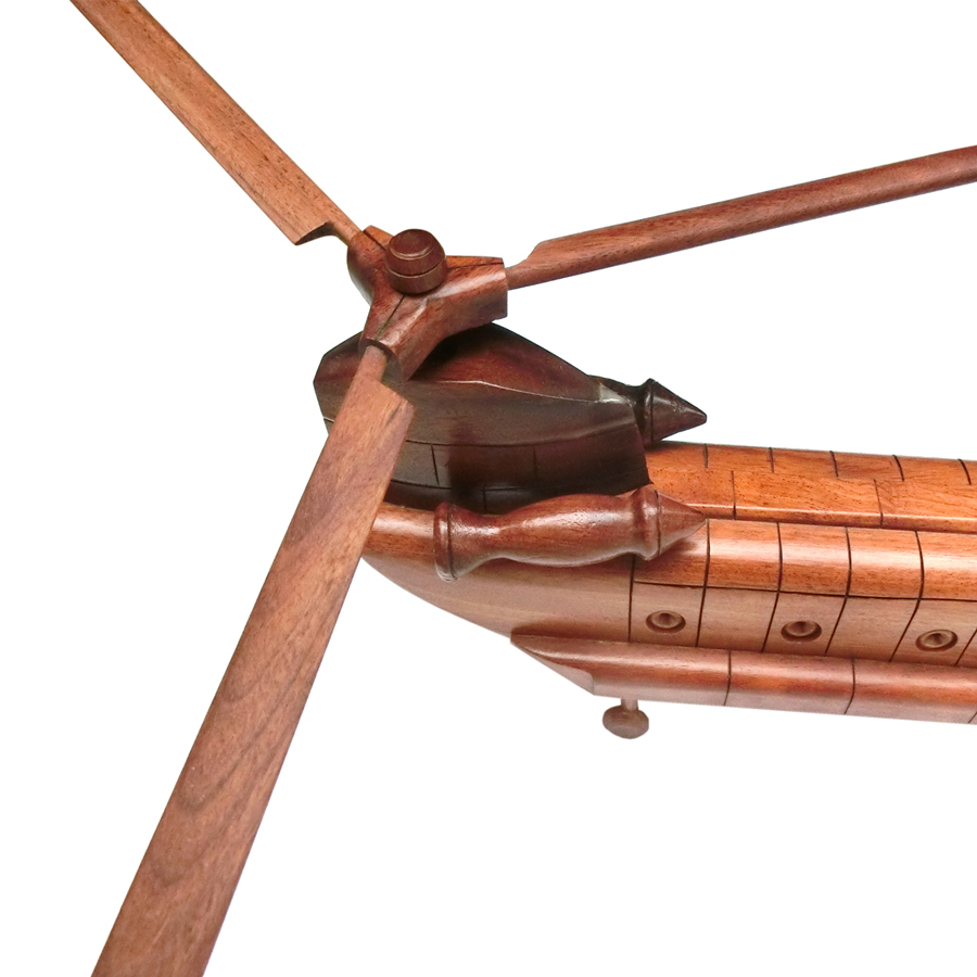 Mô hình máy bay gỗ