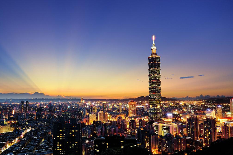 Vé 24 Tiếng Hop On Hop Off Đài Bắc (Taipei Double Decker Bus)