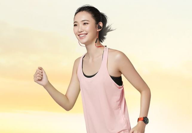Đồng Hồ Thể Thao Thông Minh Amazfit Với Dây Đeo Silicon Định Vị GPS Cho Phép Kết Nối Với Điện Thoại IOS - Android