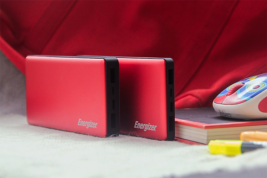 Pin Sạc Dự Phòng Energizer 15.000mAh QC 3.0 UE15002CQRD Limited Edition (Đỏ) - Hàng Chính Hãng