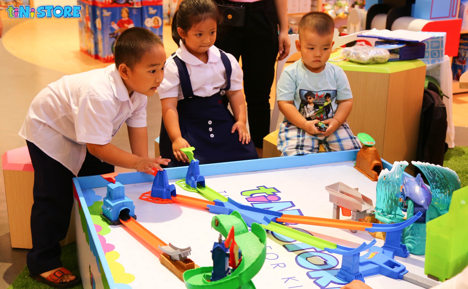 Hệ Thống tiNiWord - Khu Vui Chơi Giải Trí Dành Cho Trẻ Em Hàng Đầu Tại Việt Nam