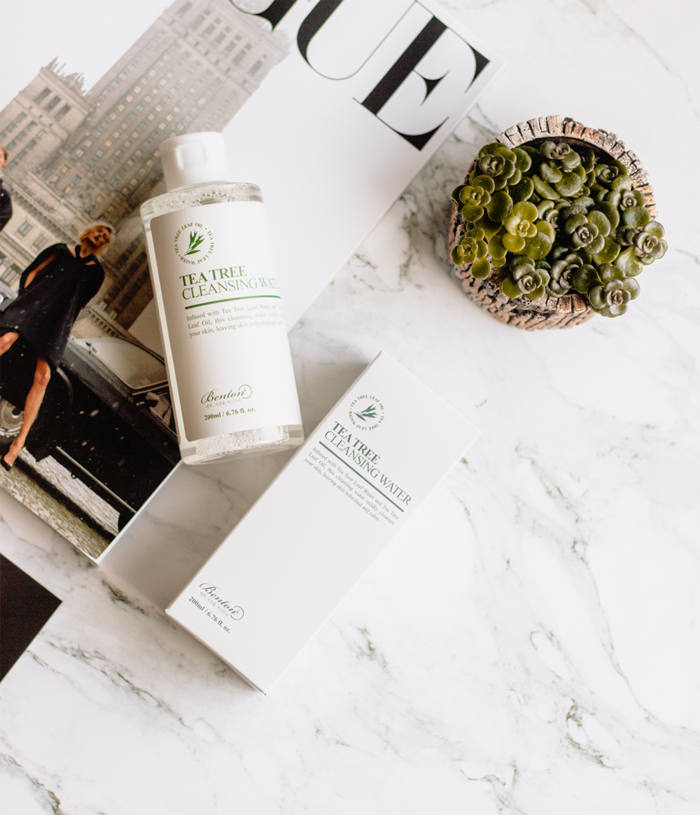 Nước tẩy trang chiết xuất tràm trà Benton Tea Tree Cleansing Water 200ml