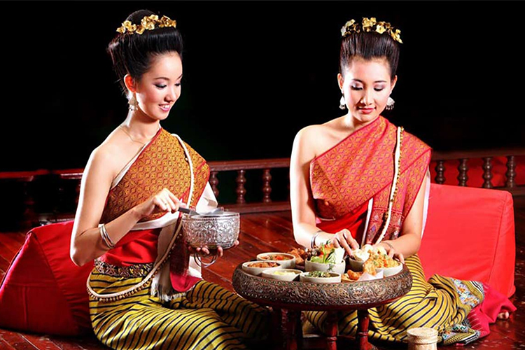 Vé Ăn Tối Khantoke Ở Old Chiang Mai Cultural Center, Thái Lan