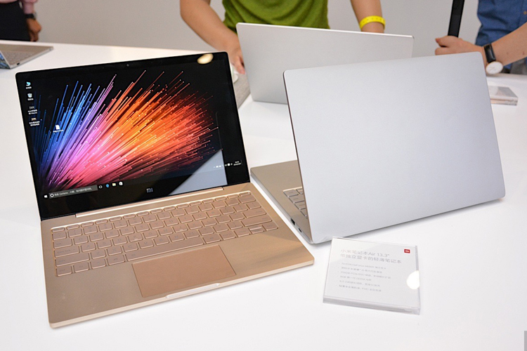 Laptop Xiaomi Mi Notebook Air JYU4017CN Core i5-7200U/Win10 (13.3 inch) - Hàng Chính Hãng (Gold)