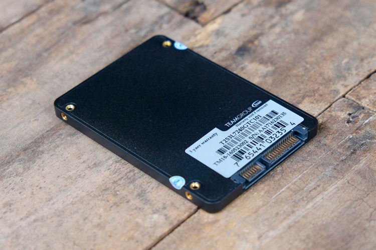 Ổ Cứng SSD TEAM L7 EVO 240GB Sata III - Hàng Chính Hãng