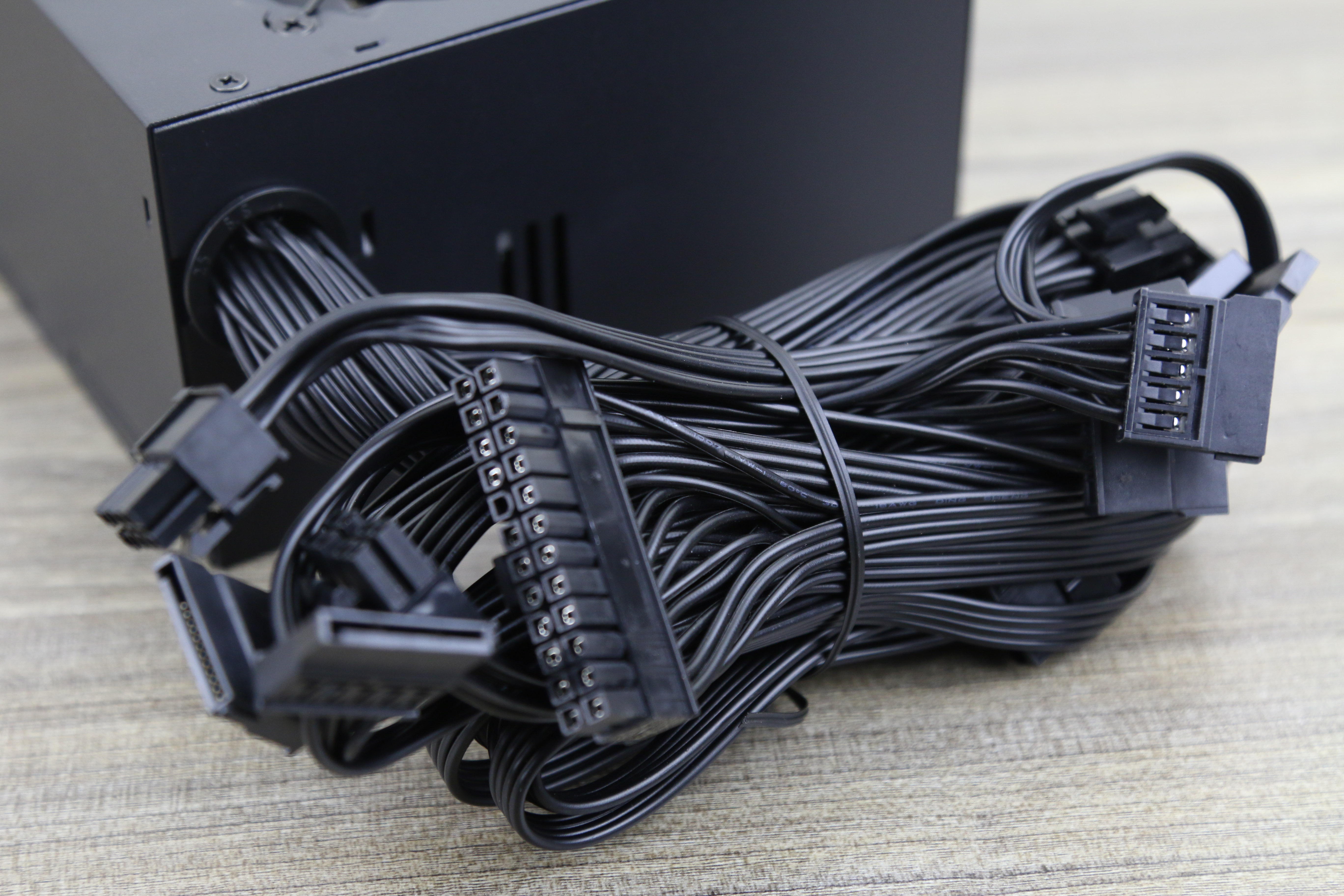 Nguồn Máy Tính 1Stplayer PS-500EUW - Hàng Chính Hãng