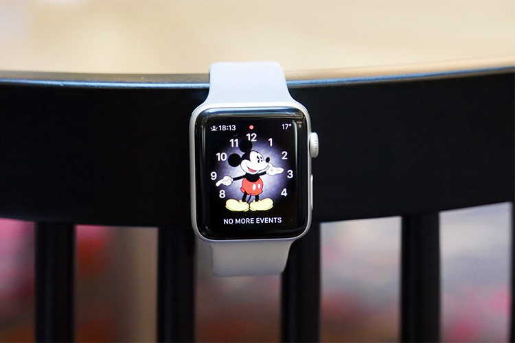 Đồng Hồ Thông Minh Apple Watch Series 3 GPS Silver Aluminium Case With Fog Sport Band - Hàng Chính Hãng