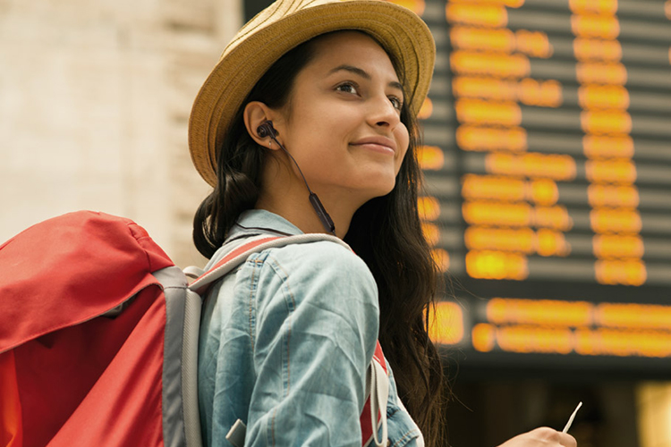 Tai Nghe Bluetooth Nhét Tai Creative Outlier ONE - Hàng Chính Hãng