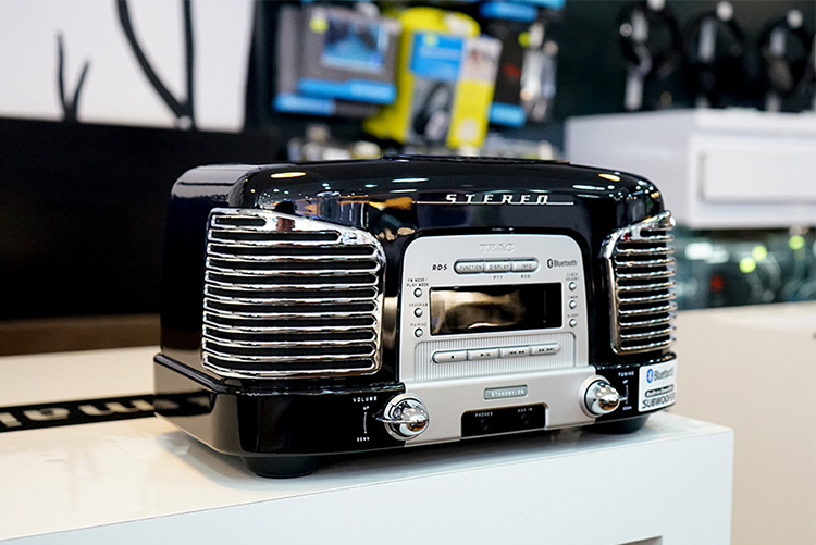 Máy Cassette TEAC SL-D930 - Đen