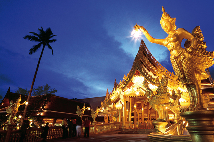 Vé Xem Show Phuket Fantasea, Thái Lan - Ghế Thường + Xe Đưa Đón