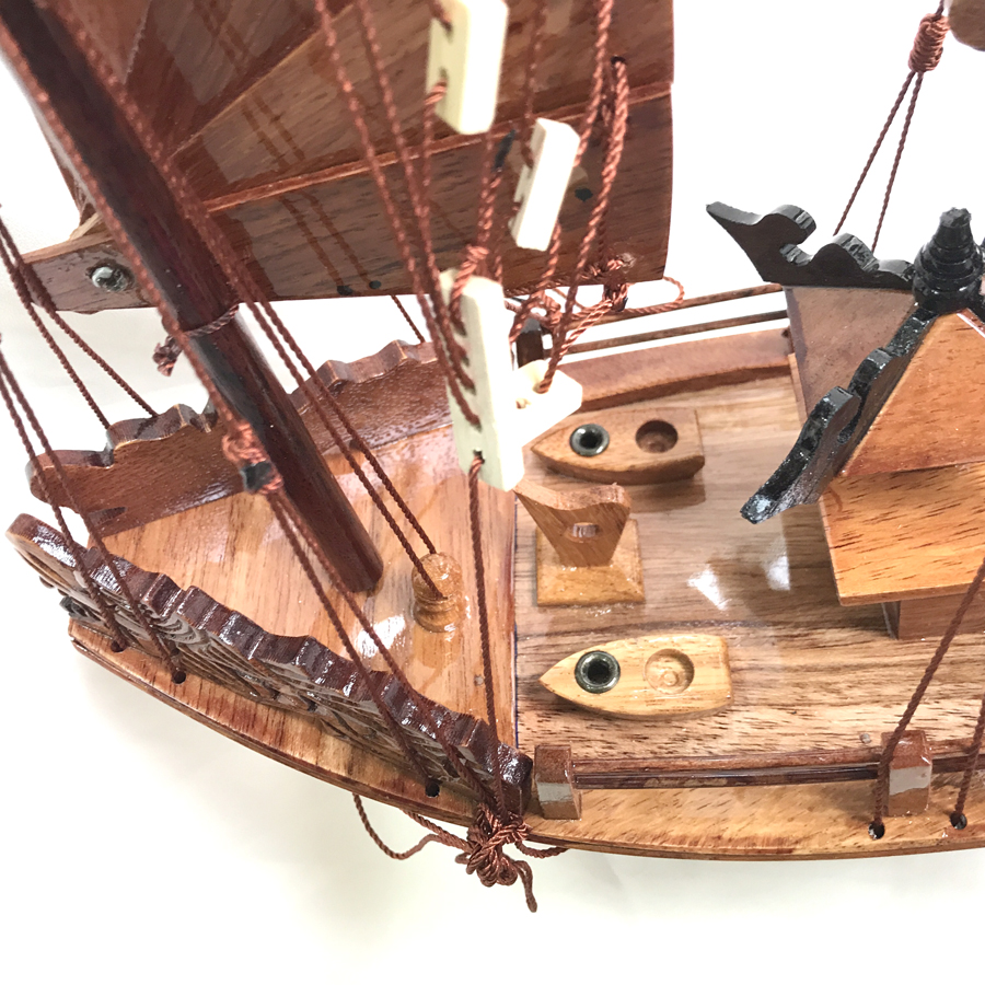 Mô hình thuyền gỗ